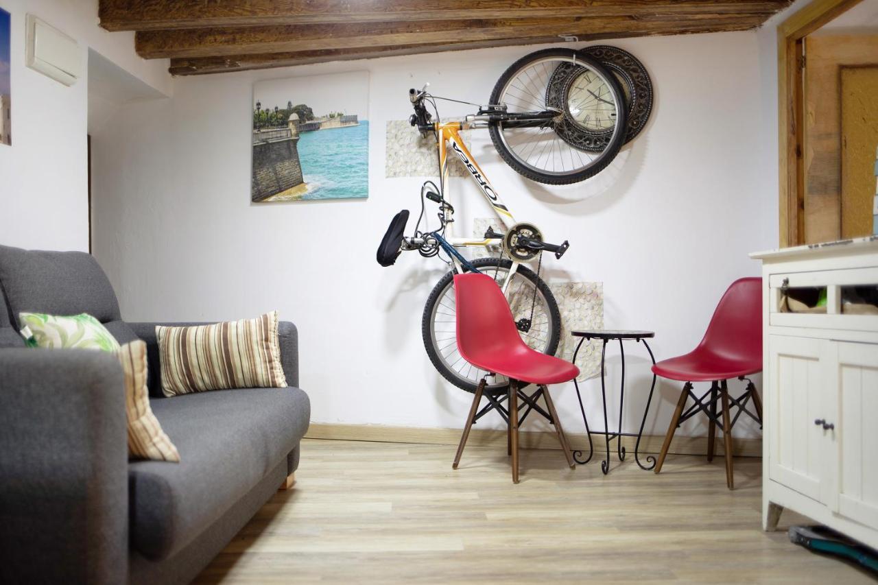 Cathedral Two Bedrooms Apartment กาดิซ ภายนอก รูปภาพ